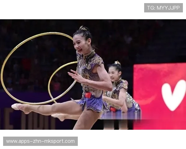 体操女团再创历史——荣耀背后的坚持与梦想