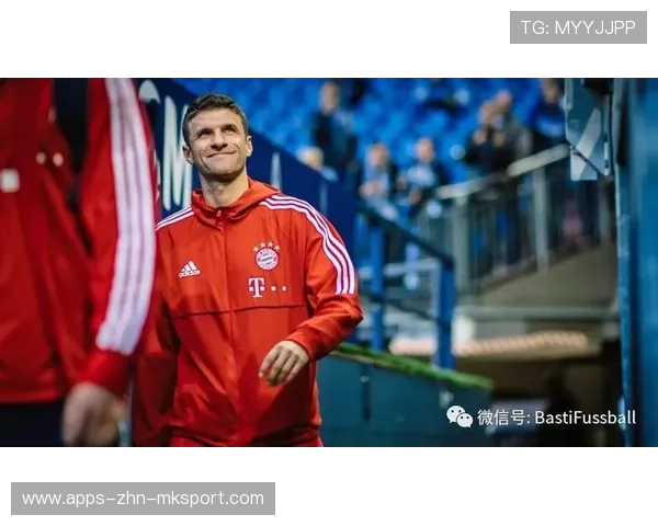 波尔图角球混战中抢点建功：洞察门前反应与训练的力量