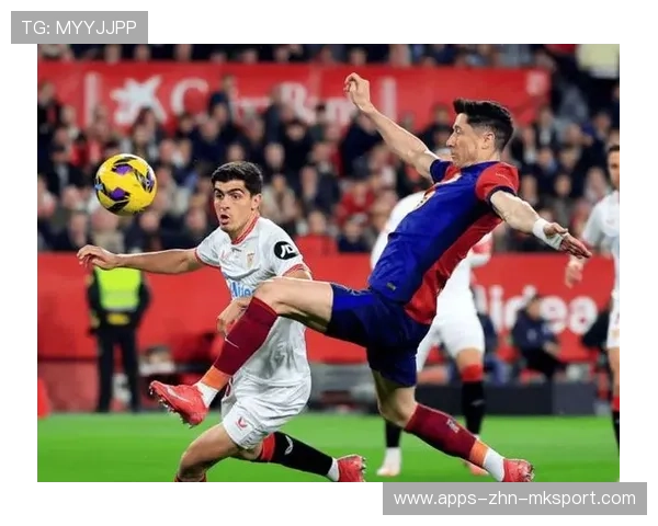 莱万门前垫射得手,巴塞罗那把机会吃干净 莱万门前垫射得手,巴塞罗那把机会吃干净